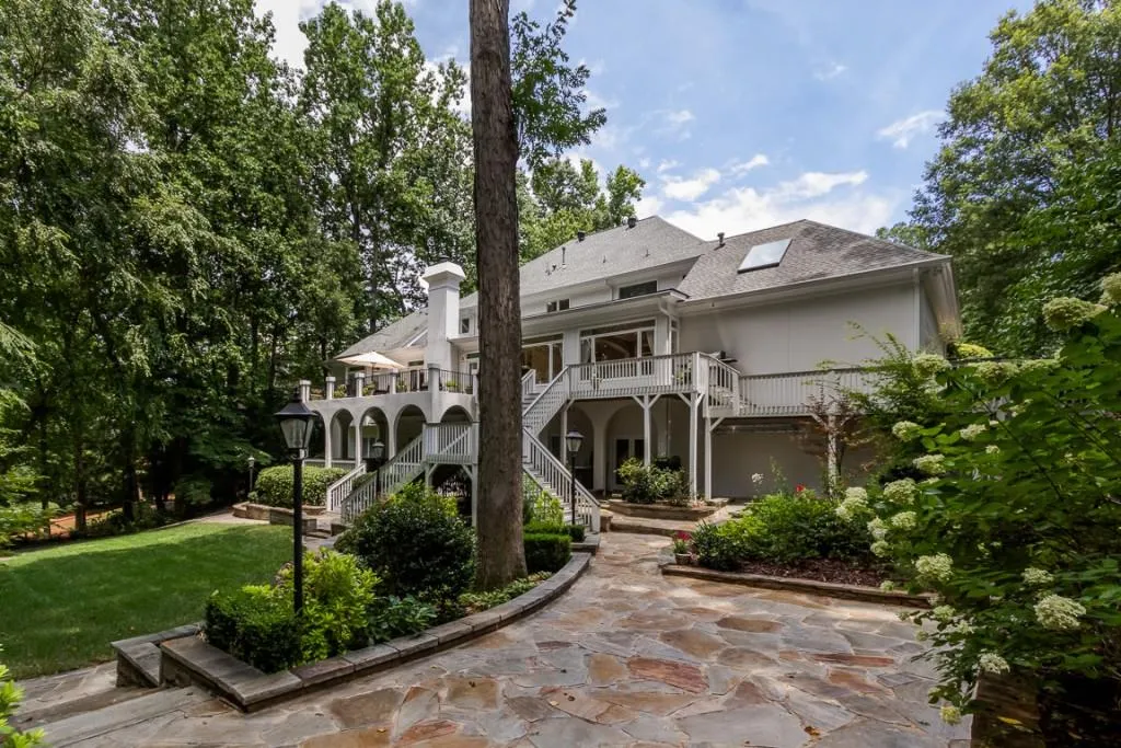 5430 Powers Overlook Court Nw, Sandy Springs, Georgia 30327, 6 Bedrooms Bedrooms, ,5 BathroomsBathrooms,Residential,Sold,5430 Powers Overlook Court Nw,6762297