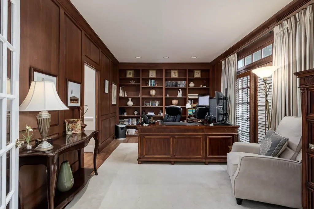 5430 Powers Overlook Court Nw, Sandy Springs, Georgia 30327, 6 Bedrooms Bedrooms, ,5 BathroomsBathrooms,Residential,Sold,5430 Powers Overlook Court Nw,6762297