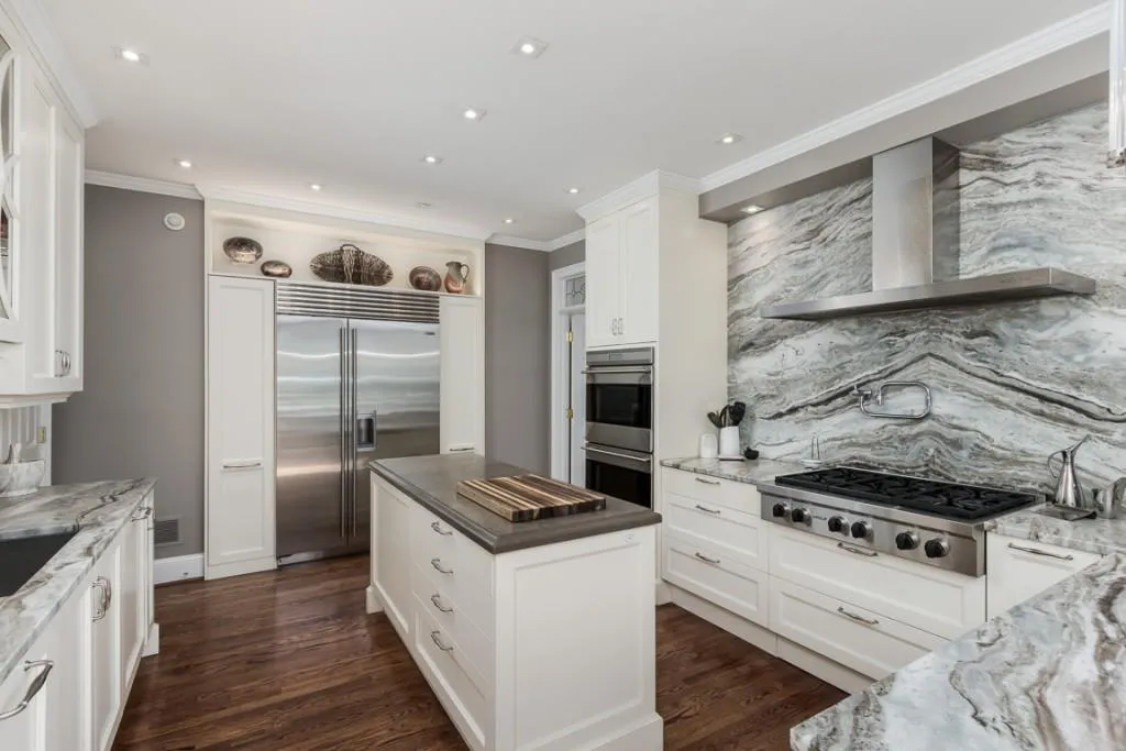 5430 Powers Overlook Court Nw, Sandy Springs, Georgia 30327, 6 Bedrooms Bedrooms, ,5 BathroomsBathrooms,Residential,Sold,5430 Powers Overlook Court Nw,6762297