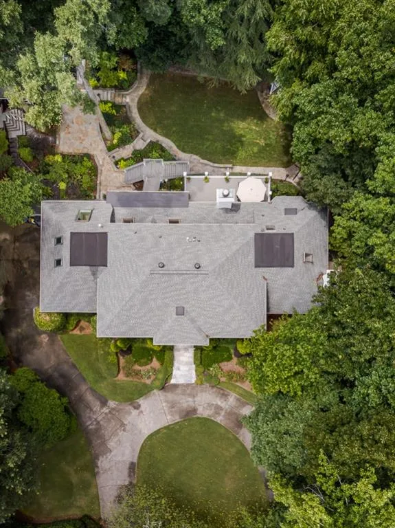 5430 Powers Overlook Court Nw, Sandy Springs, Georgia 30327, 6 Bedrooms Bedrooms, ,5 BathroomsBathrooms,Residential,Sold,5430 Powers Overlook Court Nw,6762297