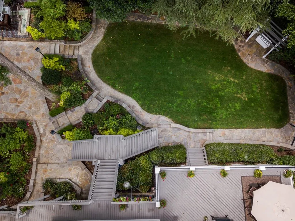 5430 Powers Overlook Court Nw, Sandy Springs, Georgia 30327, 6 Bedrooms Bedrooms, ,5 BathroomsBathrooms,Residential,Sold,5430 Powers Overlook Court Nw,6762297