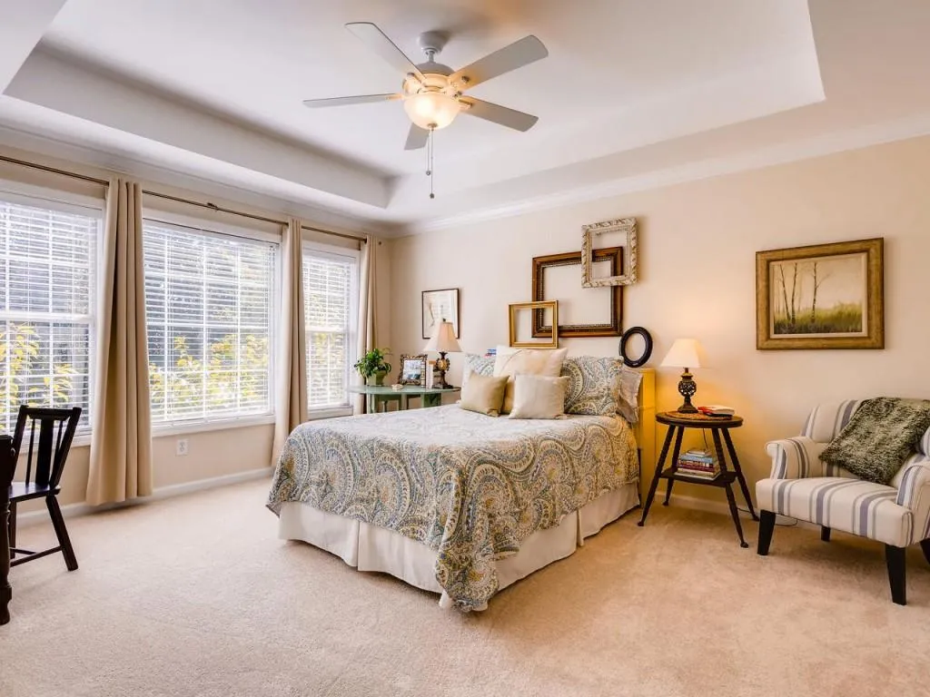 3636 Habersham Road Nw Unit 1202, Atlanta, Georgia 30305, 2 Bedrooms Bedrooms, ,2 BathroomsBathrooms,Residential,Sold,3636 Habersham Road Nw Unit 1202,6075477