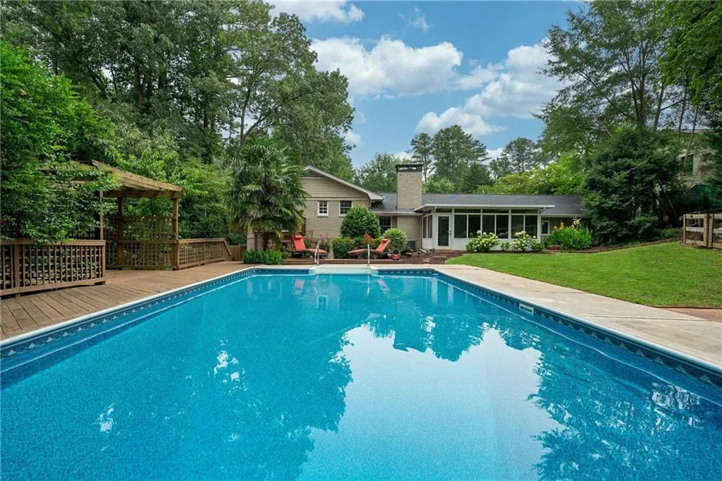 5800 Hilderbrand Drive, Atlanta, Georgia 30328, 5 Bedrooms Bedrooms, ,3 BathroomsBathrooms,Residential,Sold,5800 Hilderbrand Drive,6749259