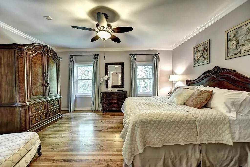 8785 Huntcliff Trace, Sandy Springs, Georgia 30350, 4 Bedrooms Bedrooms, ,3 BathroomsBathrooms,Residential,Sold,8785 Huntcliff Trace,6564147