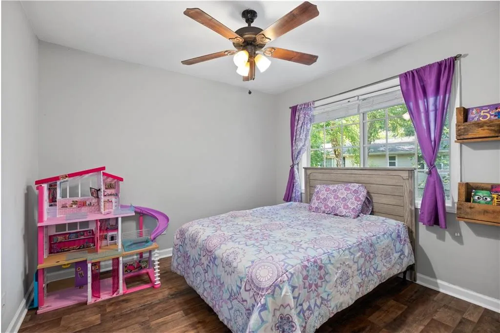 6940 Roswell Road Unit 5e, Atlanta, Georgia 30328, 2 Bedrooms Bedrooms, ,1 BathroomBathrooms,Residential,Sold,6940 Roswell Road Unit 5e,7061004