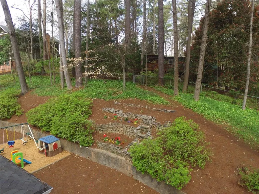 1110 Lee Circle Ne, Atlanta, Georgia 30324, 3 Bedrooms Bedrooms, ,3 BathroomsBathrooms,Residential,Sold,1110 Lee Circle Ne,5989427