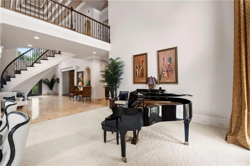 785 Riley Place, Atlanta, Georgia 30327, 7 Bedrooms Bedrooms, ,6 BathroomsBathrooms,Residential,Sold,785 Riley Place,7022807