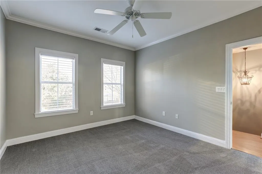5408 Glenridge Cove, Sandy Springs, Georgia 30342, 3 Bedrooms Bedrooms, ,2 BathroomsBathrooms,Residential,Sold,5408 Glenridge Cove,6725061