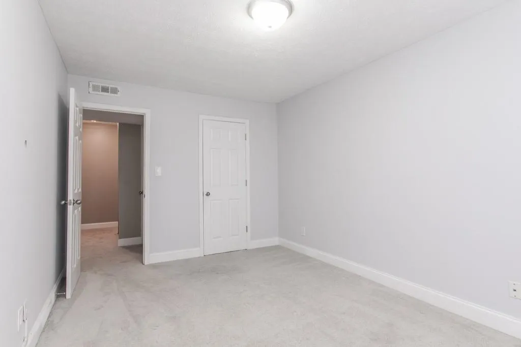 6980 Roswell Road Unit C7, Sandy Springs, Georgia 30328, 2 Bedrooms Bedrooms, ,1 BathroomBathrooms,Residential,Sold,6980 Roswell Road Unit C7,6801803