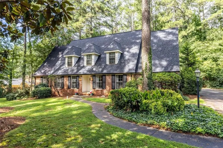 2267 Oxbow Circle, Smoke Rise, Georgia 30087