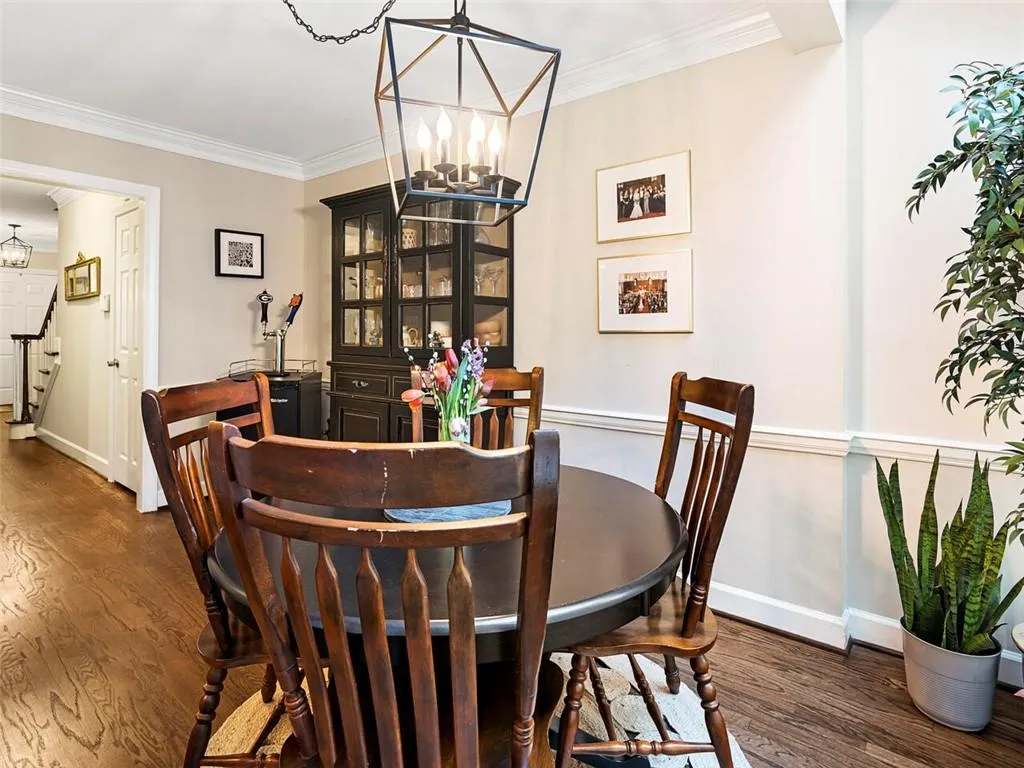 7500 Roswell Road Unit 63, Sandy Springs, Georgia 30350, 2 Bedrooms Bedrooms, ,2 BathroomsBathrooms,Residential,Sold,7500 Roswell Road Unit 63,7013991