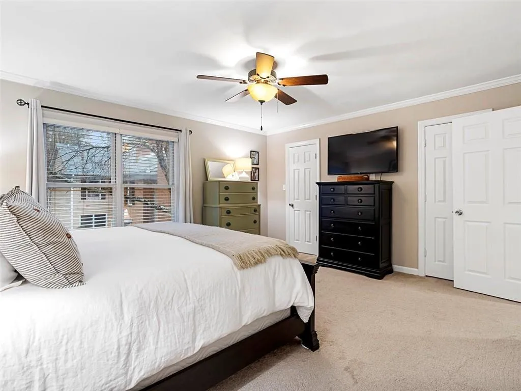 7500 Roswell Road Unit 63, Sandy Springs, Georgia 30350, 2 Bedrooms Bedrooms, ,2 BathroomsBathrooms,Residential,Sold,7500 Roswell Road Unit 63,7013991