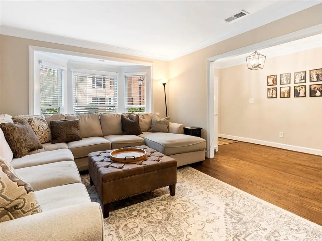 7500 Roswell Road Unit 63, Sandy Springs, Georgia 30350, 2 Bedrooms Bedrooms, ,2 BathroomsBathrooms,Residential,Sold,7500 Roswell Road Unit 63,7013991