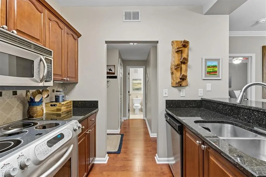 2405 River Green Drive Nw, Atlanta, Georgia 30327, 1 Bedroom Bedrooms, ,1 BathroomBathrooms,Residential,For Sale,2405 River Green Drive Nw,7662209 2405 River Green Drive Nw, Atlanta, Georgia 30327, 1 Bedroom Bedrooms, ,1 BathroomBathrooms,Residential,For Sale,2405 River Green Drive Nw,7662209