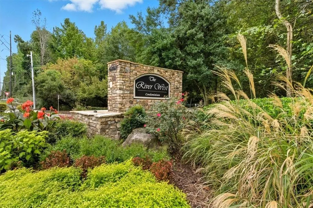 2405 River Green Drive Nw, Atlanta, Georgia 30327, 1 Bedroom Bedrooms, ,1 BathroomBathrooms,Residential,For Sale,2405 River Green Drive Nw,7662209 2405 River Green Drive Nw, Atlanta, Georgia 30327, 1 Bedroom Bedrooms, ,1 BathroomBathrooms,Residential,For Sale,2405 River Green Drive Nw,7662209