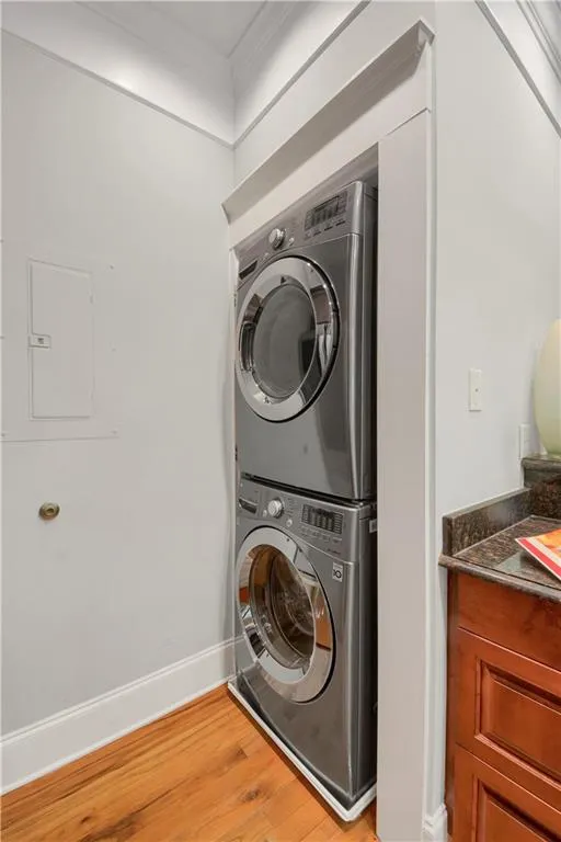 259 14th Street Ne Unit 301, Atlanta, Georgia 30309, 2 Bedrooms Bedrooms, ,2 BathroomsBathrooms,Residential,For Sale,259 14th Street Ne Unit 301,7632449
