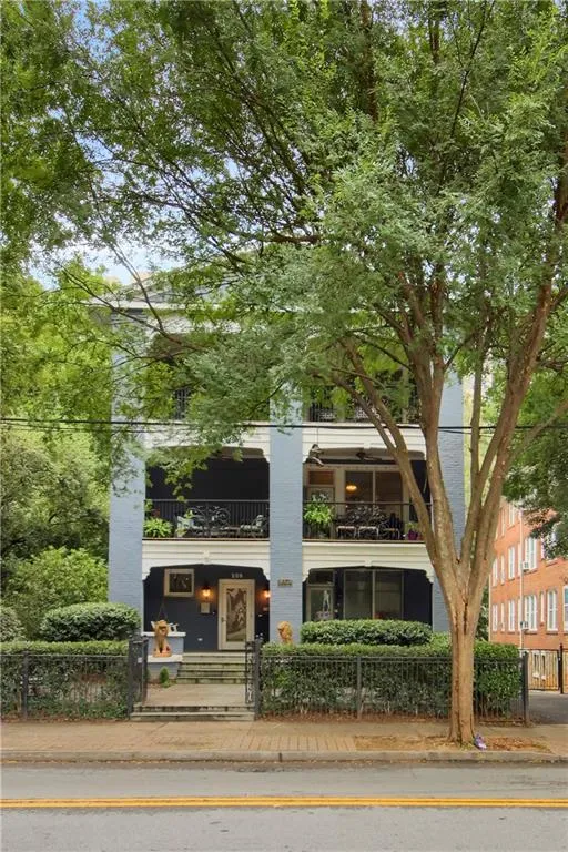 259 14th Street Ne Unit 301, Atlanta, Georgia 30309, 2 Bedrooms Bedrooms, ,2 BathroomsBathrooms,Residential,For Sale,259 14th Street Ne Unit 301,7632449