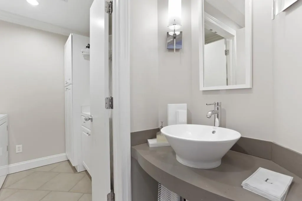 680 River Chase Point, Atlanta, Georgia 30328, 5 Bedrooms Bedrooms, ,3 BathroomsBathrooms,Residential,Sold,680 River Chase Point,6673276