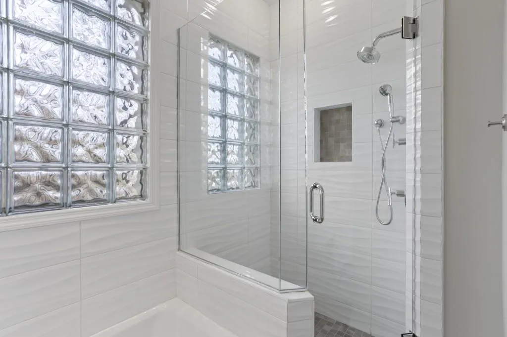 680 River Chase Point, Atlanta, Georgia 30328, 5 Bedrooms Bedrooms, ,3 BathroomsBathrooms,Residential,Sold,680 River Chase Point,6673276