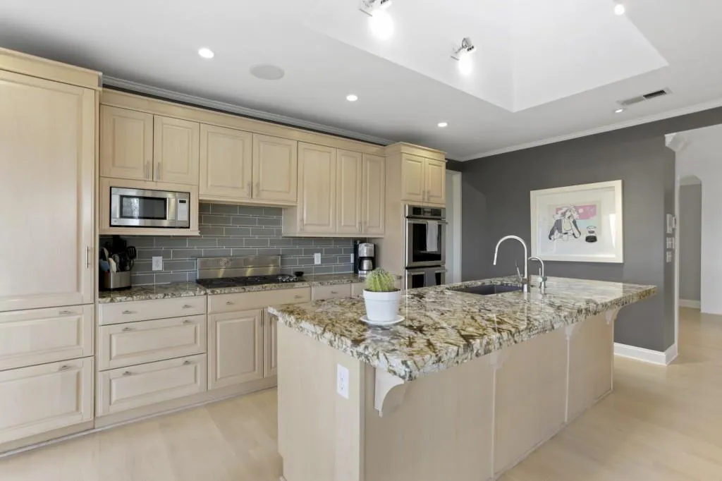 680 River Chase Point, Atlanta, Georgia 30328, 5 Bedrooms Bedrooms, ,3 BathroomsBathrooms,Residential,Sold,680 River Chase Point,6673276