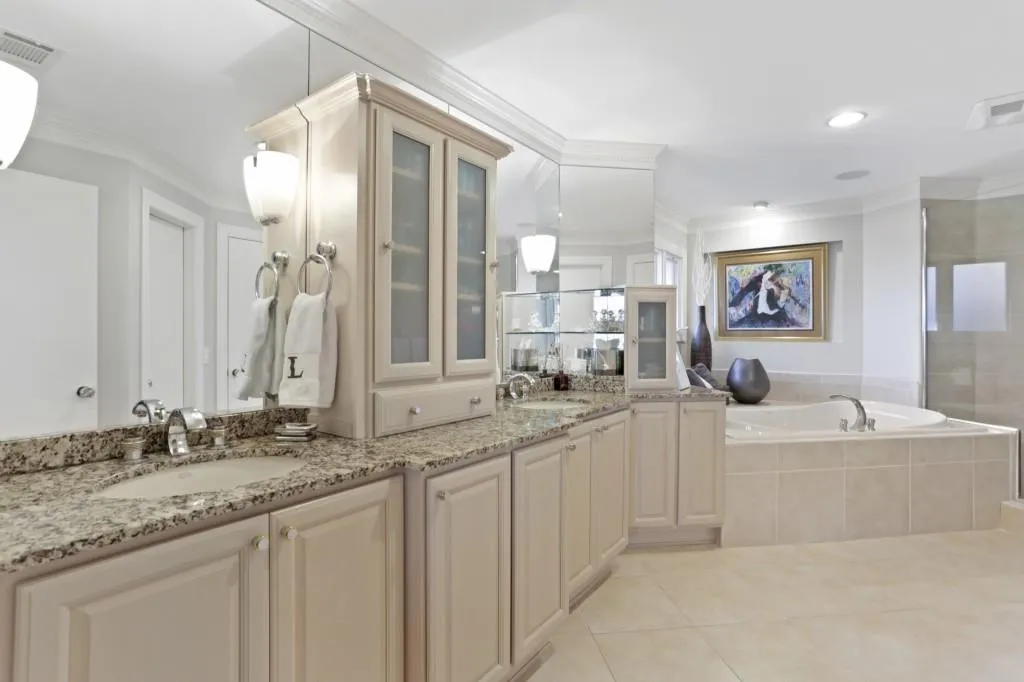 680 River Chase Point, Atlanta, Georgia 30328, 5 Bedrooms Bedrooms, ,3 BathroomsBathrooms,Residential,Sold,680 River Chase Point,6673276