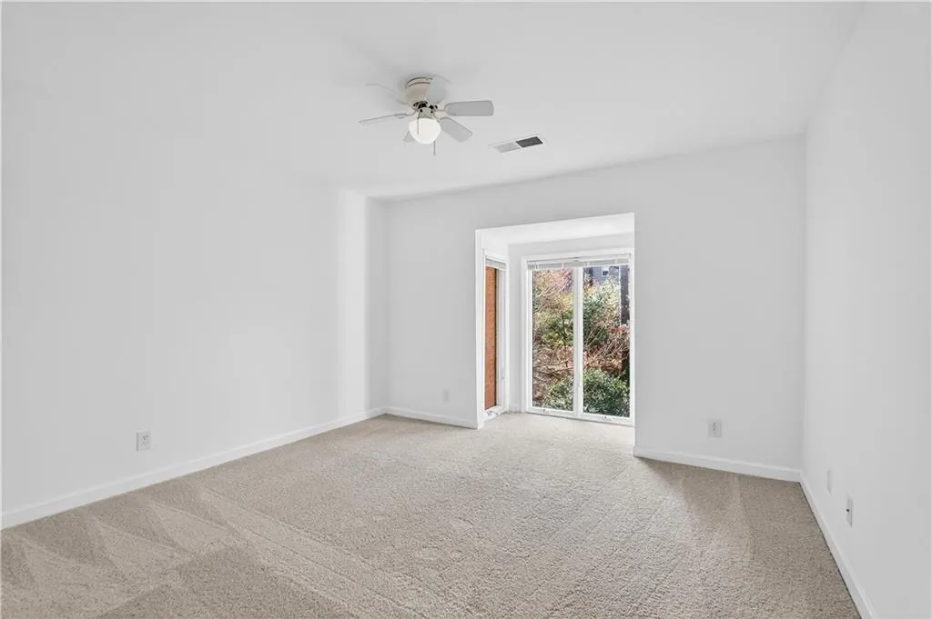 1 Willow Glen Ne, Atlanta, Georgia 30342, 3 Bedrooms Bedrooms, ,3 BathroomsBathrooms,Residential,For Sale,1 Willow Glen Ne,7746848