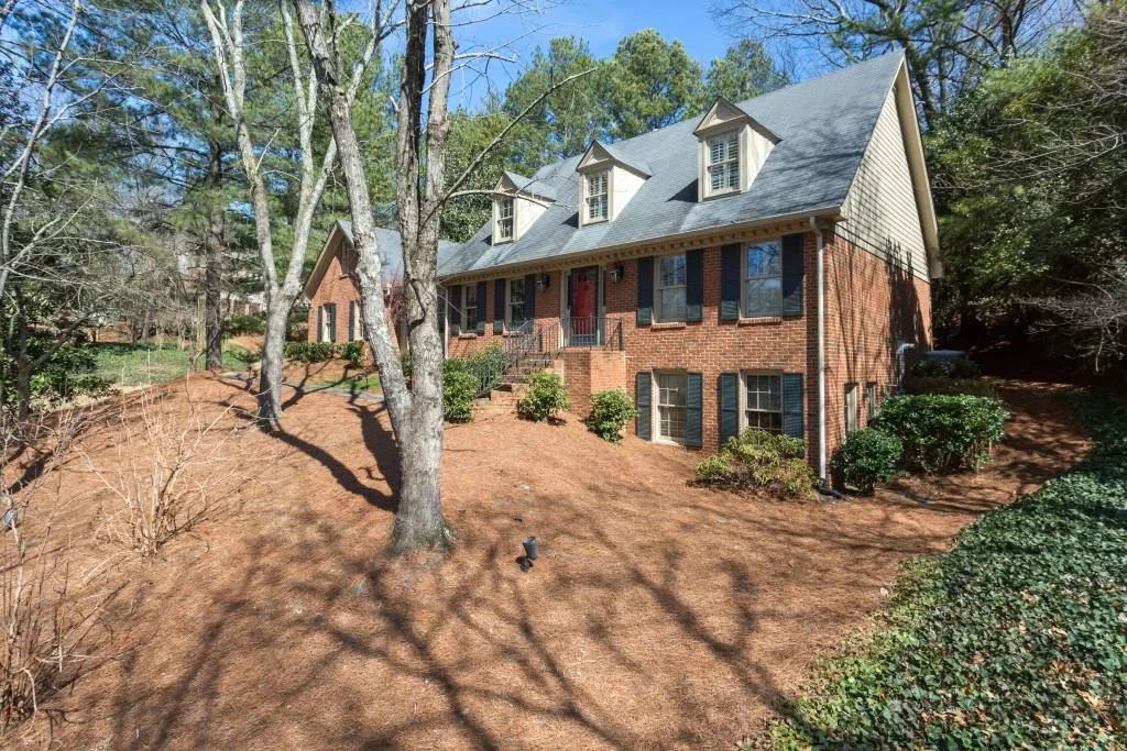 60 Bransford Road, Atlanta, Georgia 30342, 3 Bedrooms Bedrooms, ,2 BathroomsBathrooms,Residential,Sold,60 Bransford Road,5657587