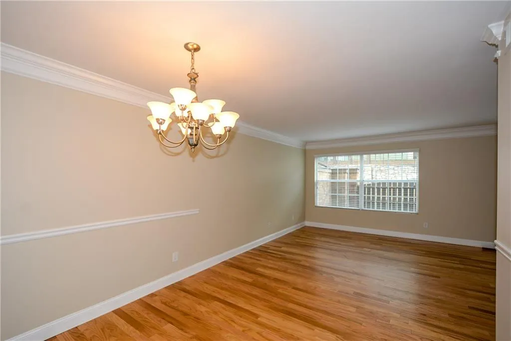 6980 Roswell Road Ne Unit O-5, Atlanta, Georgia 30328, 3 Bedrooms Bedrooms, ,2 BathroomsBathrooms,Residential,Sold,6980 Roswell Road Ne Unit O-5,5944072