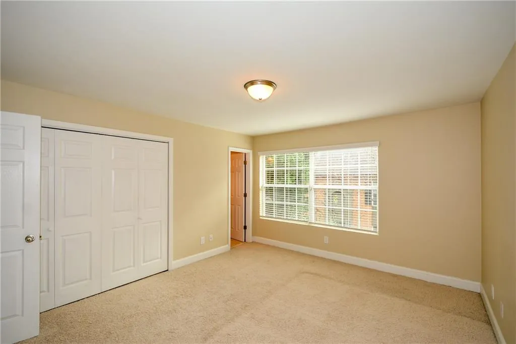 6980 Roswell Road Ne Unit O-5, Atlanta, Georgia 30328, 3 Bedrooms Bedrooms, ,2 BathroomsBathrooms,Residential,Sold,6980 Roswell Road Ne Unit O-5,5944072