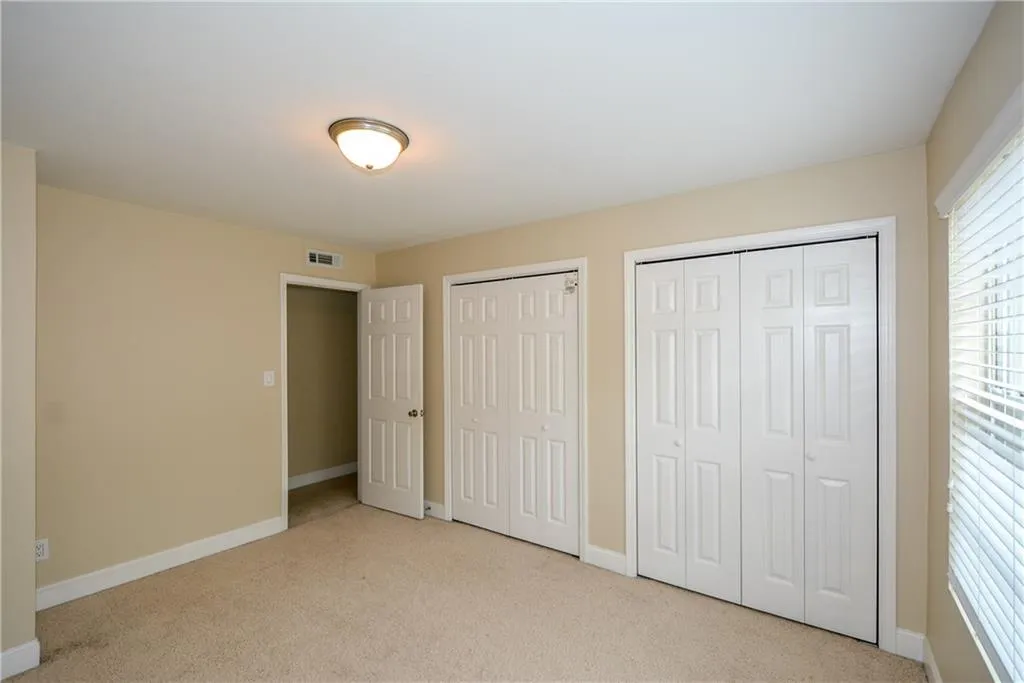 6980 Roswell Road Ne Unit O-5, Atlanta, Georgia 30328, 3 Bedrooms Bedrooms, ,2 BathroomsBathrooms,Residential,Sold,6980 Roswell Road Ne Unit O-5,5944072