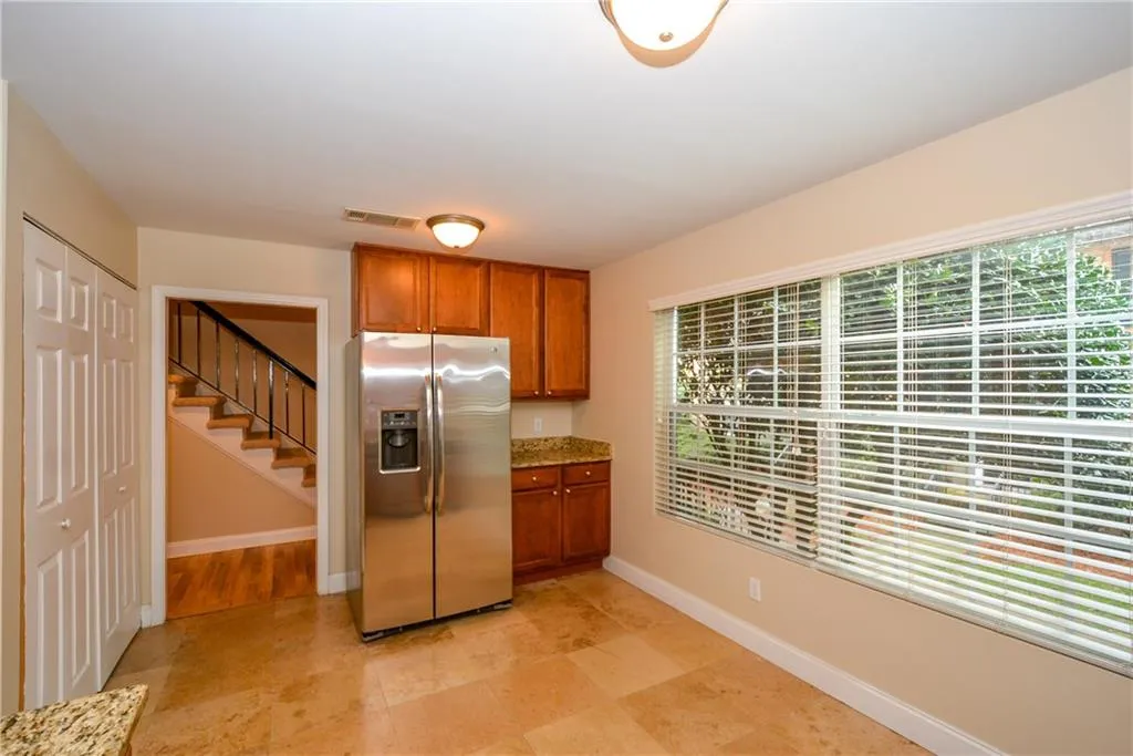 6980 Roswell Road Ne Unit O-5, Atlanta, Georgia 30328, 3 Bedrooms Bedrooms, ,2 BathroomsBathrooms,Residential,Sold,6980 Roswell Road Ne Unit O-5,5944072
