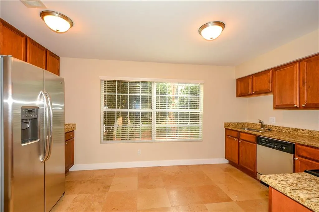 6980 Roswell Road Ne Unit O-5, Atlanta, Georgia 30328, 3 Bedrooms Bedrooms, ,2 BathroomsBathrooms,Residential,Sold,6980 Roswell Road Ne Unit O-5,5944072