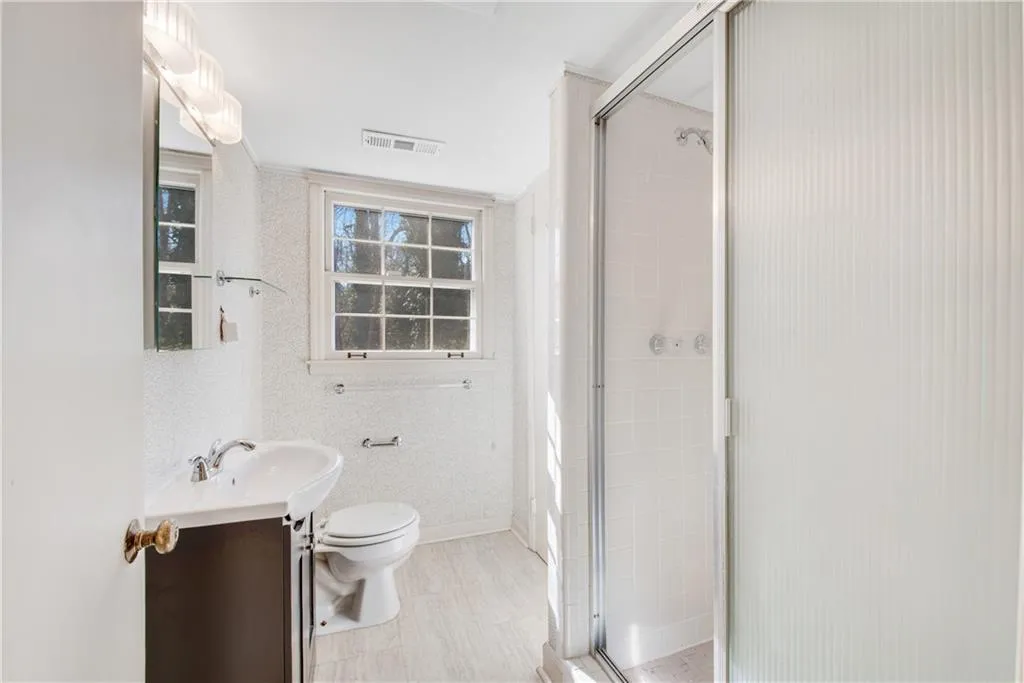 355 Ridgeview Trail, Atlanta, Georgia 30328, 3 Bedrooms Bedrooms, ,3 BathroomsBathrooms,Residential,Sold,355 Ridgeview Trail,6843980