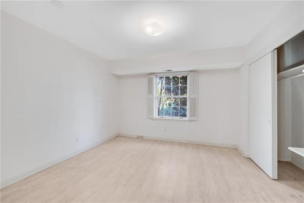 355 Ridgeview Trail, Atlanta, Georgia 30328, 3 Bedrooms Bedrooms, ,3 BathroomsBathrooms,Residential,Sold,355 Ridgeview Trail,6843980