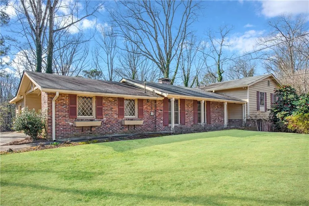 355 Ridgeview Trail, Atlanta, Georgia 30328, 3 Bedrooms Bedrooms, ,3 BathroomsBathrooms,Residential,Sold,355 Ridgeview Trail,6843980