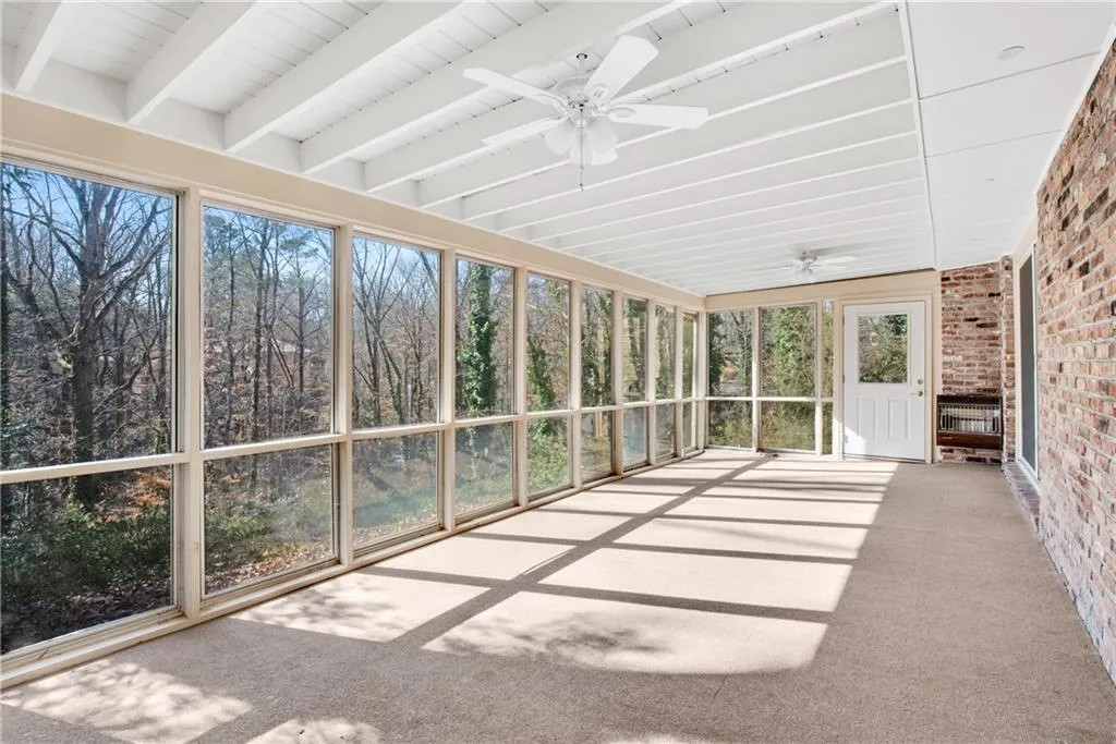 355 Ridgeview Trail, Atlanta, Georgia 30328, 3 Bedrooms Bedrooms, ,3 BathroomsBathrooms,Residential,Sold,355 Ridgeview Trail,6843980