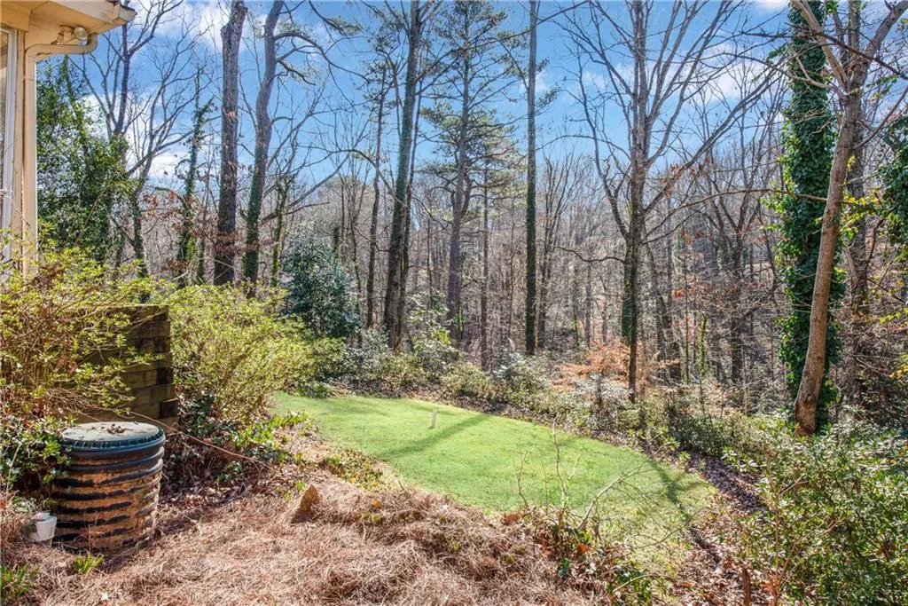 355 Ridgeview Trail, Atlanta, Georgia 30328, 3 Bedrooms Bedrooms, ,3 BathroomsBathrooms,Residential,Sold,355 Ridgeview Trail,6843980