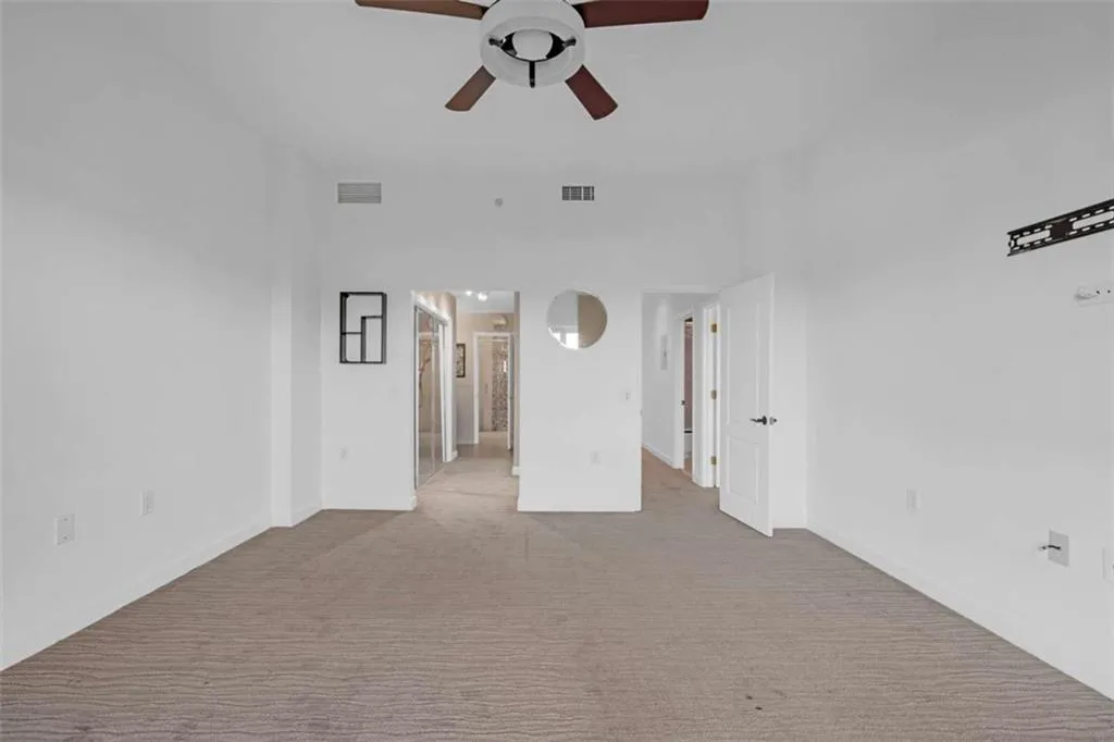 3475 Oak Valley Road Unit 660, Atlanta, Georgia 30326, 2 Bedrooms Bedrooms, ,2 BathroomsBathrooms,Residential,For Sale,3475 Oak Valley Road Unit 660,7562217