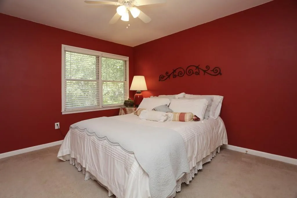 405 Bainbridge Drive, Sandy Springs, Georgia 30327, 4 Bedrooms Bedrooms, ,3 BathroomsBathrooms,Residential,Sold,405 Bainbridge Drive,5723356