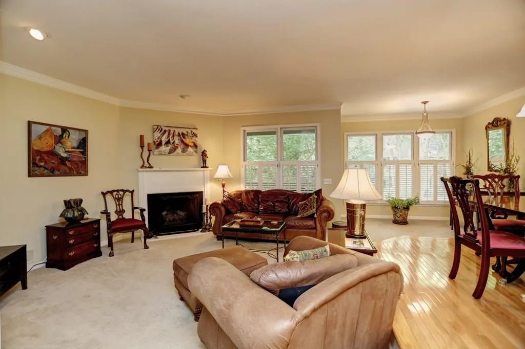 405 Bainbridge Drive, Sandy Springs, Georgia 30327, 4 Bedrooms Bedrooms, ,3 BathroomsBathrooms,Residential,Sold,405 Bainbridge Drive,5723356