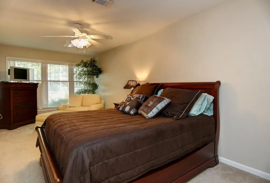 405 Bainbridge Drive, Sandy Springs, Georgia 30327, 4 Bedrooms Bedrooms, ,3 BathroomsBathrooms,Residential,Sold,405 Bainbridge Drive,5723356