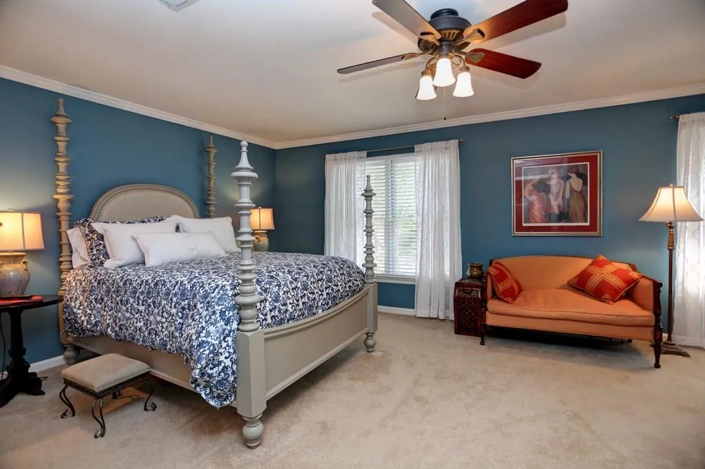 405 Bainbridge Drive, Sandy Springs, Georgia 30327, 4 Bedrooms Bedrooms, ,3 BathroomsBathrooms,Residential,Sold,405 Bainbridge Drive,5723356
