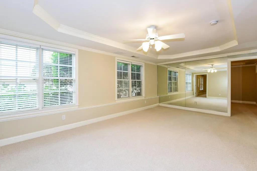 920 Glengate Place, Atlanta, Georgia 30328, 5 Bedrooms Bedrooms, ,5 BathroomsBathrooms,Residential,Sold,920 Glengate Place,5762859