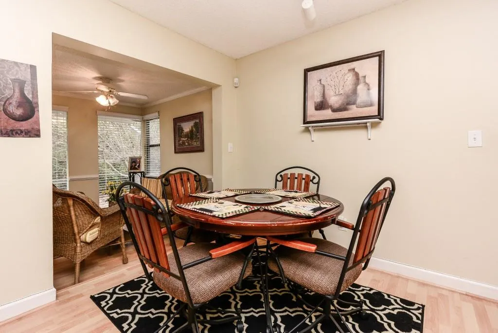 3010 Wingate Way Unit -, Sandy Springs, Georgia 30350, 1 Bedroom Bedrooms, ,1 BathroomBathrooms,Residential,Sold,3010 Wingate Way Unit -,5813024