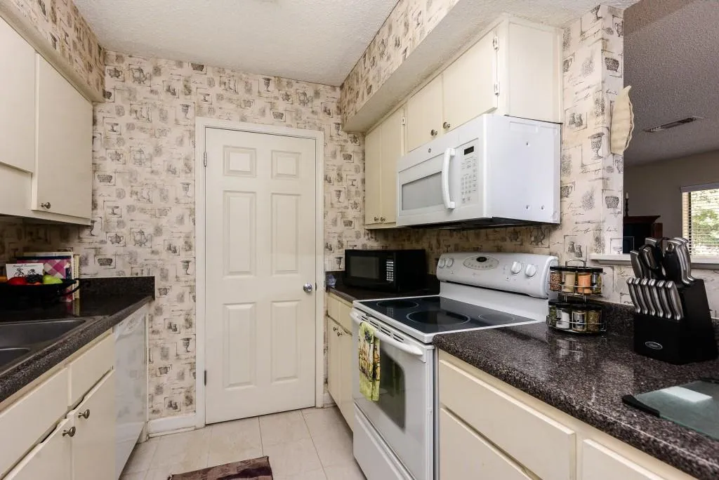 3010 Wingate Way Unit -, Sandy Springs, Georgia 30350, 1 Bedroom Bedrooms, ,1 BathroomBathrooms,Residential,Sold,3010 Wingate Way Unit -,5813024