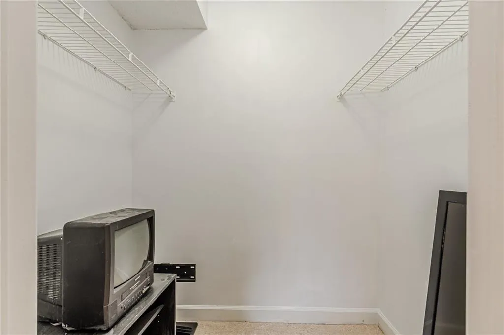 Bedroom walk in closet