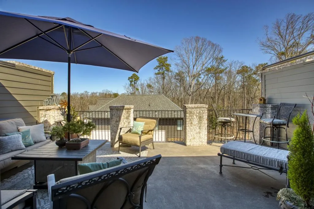 6767 Cadence Boulevard, Sandy Springs, Georgia 30328, 4 Bedrooms Bedrooms, ,4 BathroomsBathrooms,Residential,Sold,6767 Cadence Boulevard,7016121