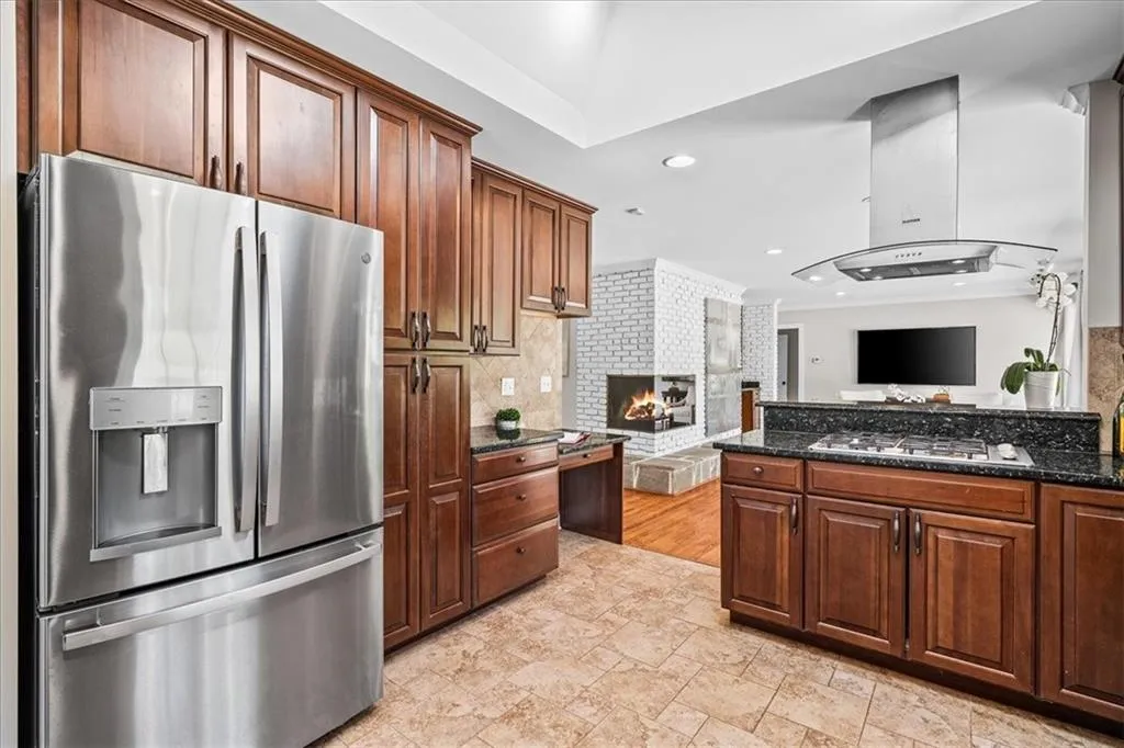 538 Timberland Drive NE, Atlanta, Georgia 30342, 3 Bedrooms Bedrooms, ,2 BathroomsBathrooms,Residential,Sold,538 Timberland Drive NE,7356908