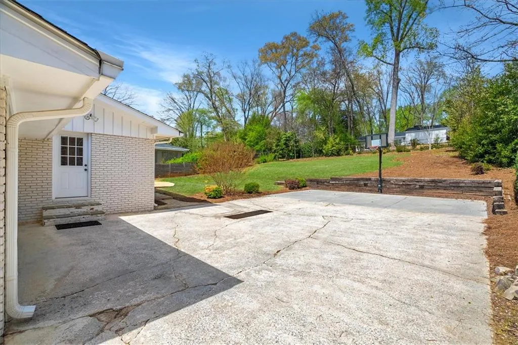 538 Timberland Drive NE, Atlanta, Georgia 30342, 3 Bedrooms Bedrooms, ,2 BathroomsBathrooms,Residential,Sold,538 Timberland Drive NE,7356908