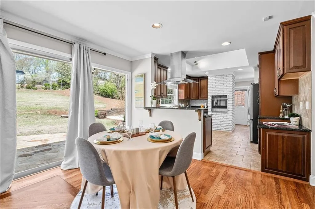538 Timberland Drive NE, Atlanta, Georgia 30342, 3 Bedrooms Bedrooms, ,2 BathroomsBathrooms,Residential,Sold,538 Timberland Drive NE,7356908